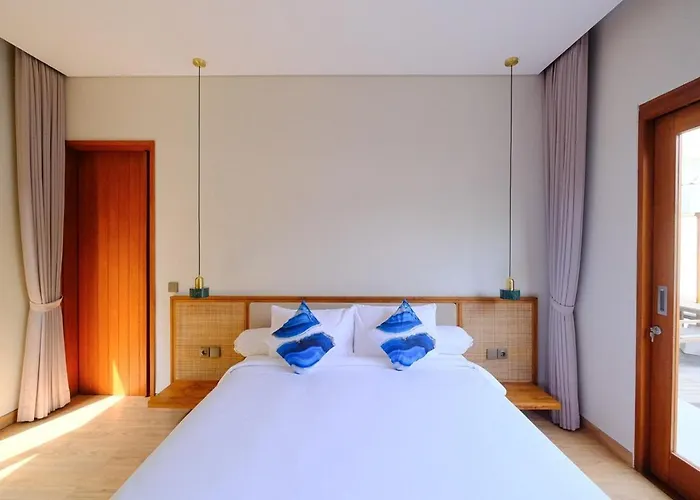 Swarna Umalas Modern 4br W Pool Villa