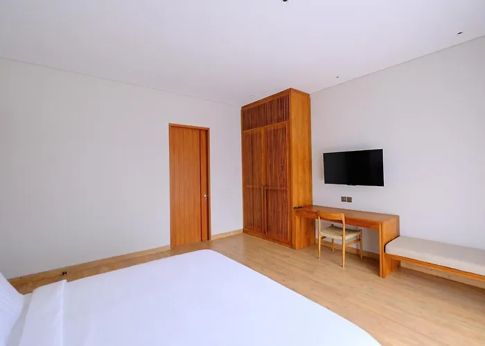 Swarna Umalas Modern 4br W Pool Villa *