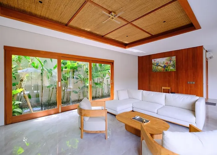 Villa Swarna Umalas Modern 4br W Pool Canggu (Bali)