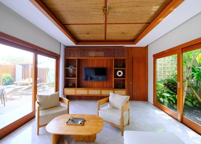 Villa Swarna Umalas Modern 4br W Pool *